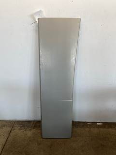 Used Volvo VNL Gen 1 RH Lower Cab Extension