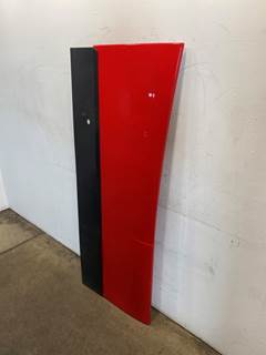 Used Volvo VNL Gen 3 RH Lower Cab Extension