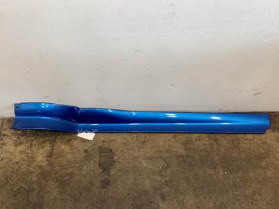 Used Freightliner Cascadia RH Under Cab Trim