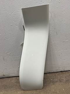 Used International LT RH Lower Center Trim