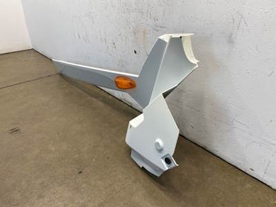 Used 2018 International LT625 Right Under Cab Trim, White, Part # 6126072C92