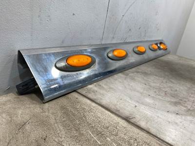 Used International Lonestar LH Under Sleeper Trim