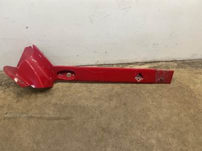 Used International Prostar RH Under Cab Trim