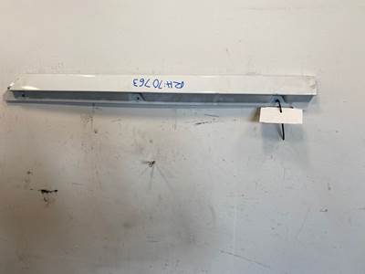 Used Kenworth T680 RH Cab Exterior Trim