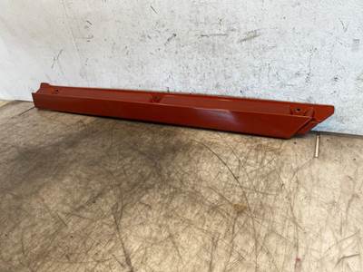 Used Kenworth T680 RH Under Cab Trim