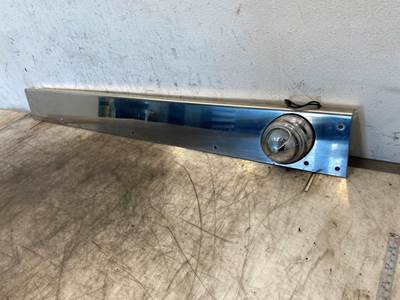 Used Kenworth T800 RH Under Cab Trim