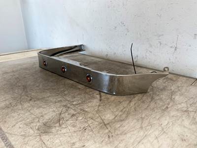 Used Kenworth T880 RH Under Sleeper Trim