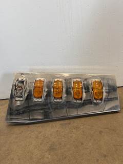 Used Peterbilt 379 RH Vertical/Cowl Light Panel