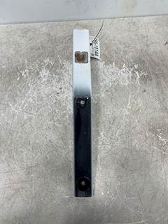 Used Peterbilt 579 RH Upper Cab Trim