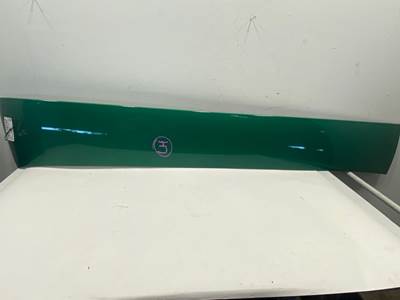 Used Peterbilt 579 LH Cab to Sleeper Transition Panel