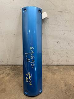 Used Peterbilt 587 LH Battery Box Fairing Trim