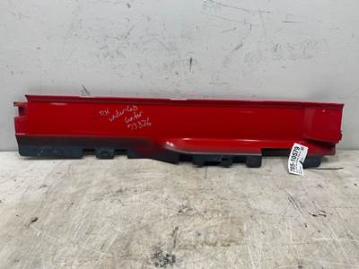 Used Volvo VNL Gen 2 RH Center Trim Panel