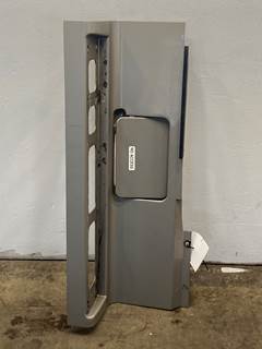 Used Volvo VNL Gen 1 RH Under Cab Trim