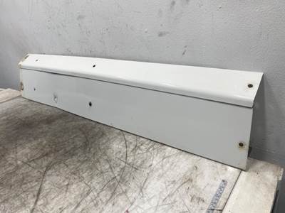 Used Western Star 4700 RH Under Cab Trim