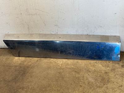 Used Western Star 4900 RH Under Cab Trim