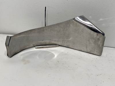 Used Western Star 4900 RH Under Cab Trim