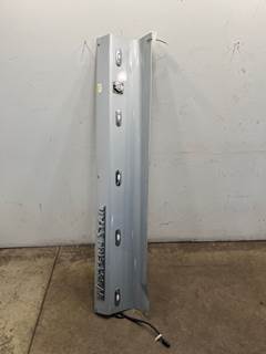 Used Western Star 5700 LH Under Sleeper Trim