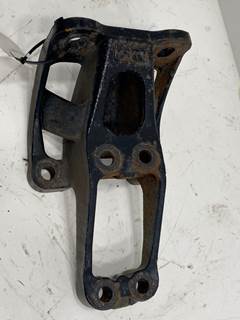 Used Freightliner Cascadia Front Cab Mount