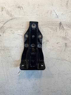 Used Freightliner Columbia RH Cab Mount