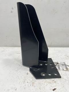 NTO Freightliner MT 55 RH Cab Mount