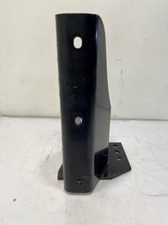 NTO Freightliner MT 55 LH Cab Mount