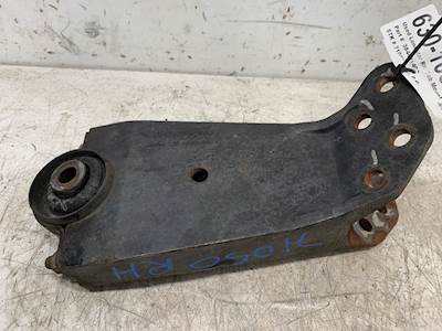 Used International Lonestar RH Cab Mount