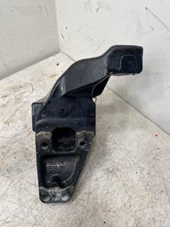 Used Kenworth T680 LH Cab Mount