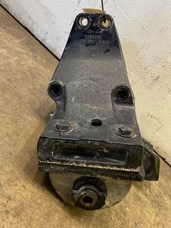 Used Kenworth T680 RH Front Cab Mount