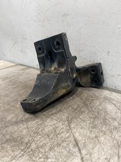 Used Kenworth T680 Next Gen Front Cab Mount