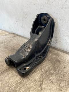 Used Kenworth T800 Front Cab Mount