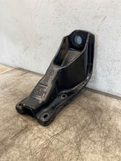 Used Kenworth T800 Front Cab Mount