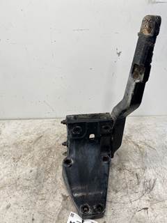 Used Kenworth T880 LH Cab Mount