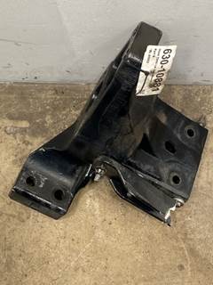 Used Kenworth T880 LH Cab Mount