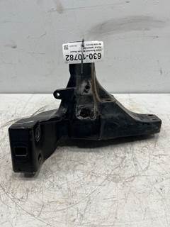 Used Peterbilt RH Cab Mount