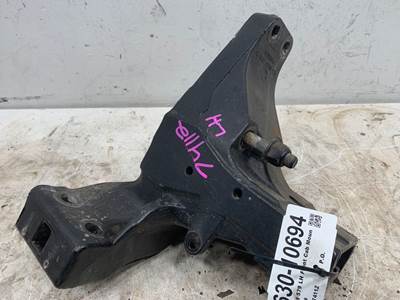 Used Peterbilt 579 LH Front Cab Mount