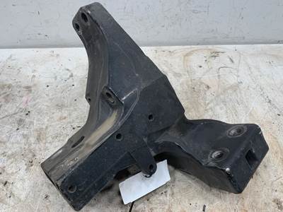Used Peterbilt 579 RH Front Cab Mount