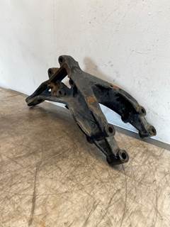 Used Western Star 4700 LH Front Cab Mount