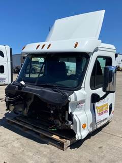 Used Freightliner Cascadia 125 Day Cab