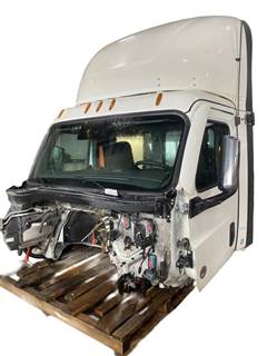 Used Freightliner Cascadia 126 Day Cab