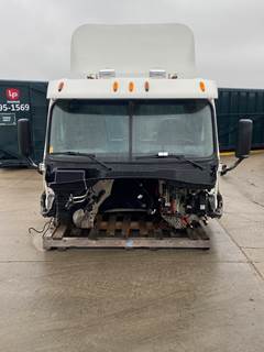 Used Freightliner Cascadia Day Cab