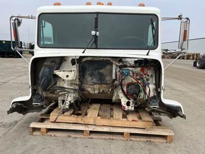Used Freightliner FLD Sleeper Cab
