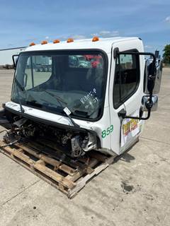 Used Freightliner Business Class M2 Day Cab