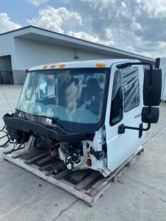 Used International 4300 Day Cab