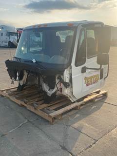 Used International 4300 Day Cab