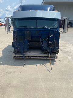 Used International 9900 Sleeper Cab