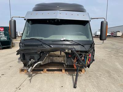 Used International Prostar Sleeper Cab