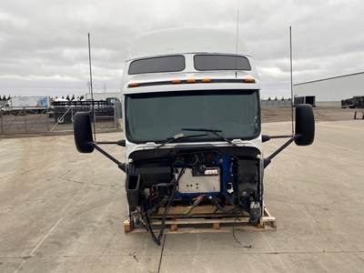 Used Kenworth T660 Sleeper Cab