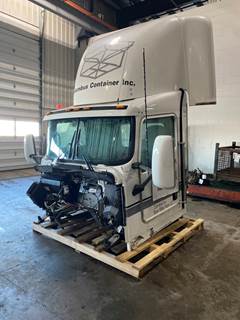 Used Kenworth T660 Day Cab