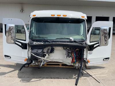 Used Peterbilt 579 Sleeper Cab
