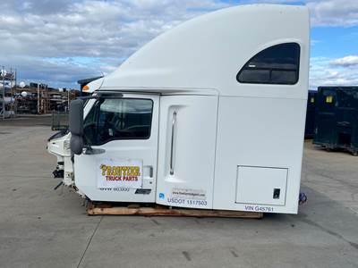 Used Sterling ST9500 Sleeper Cab